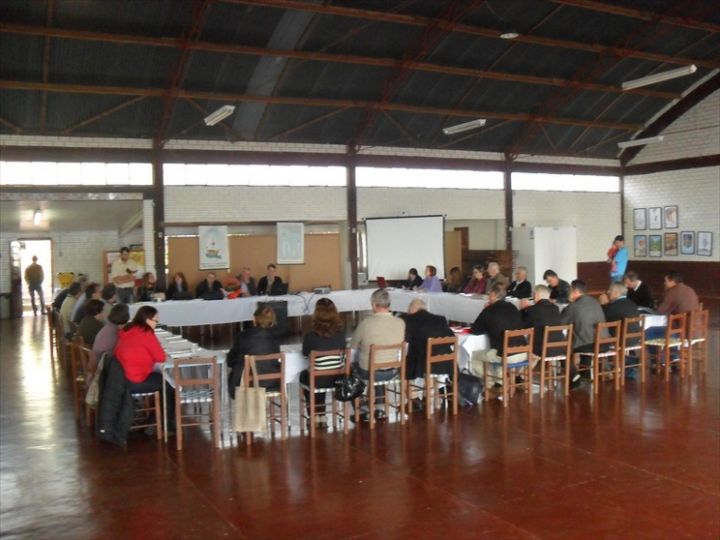 4 Momento da reunião do Conselho Sinodal