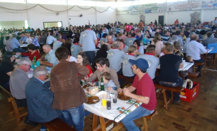 Festa Comunidade Polígono do Erval