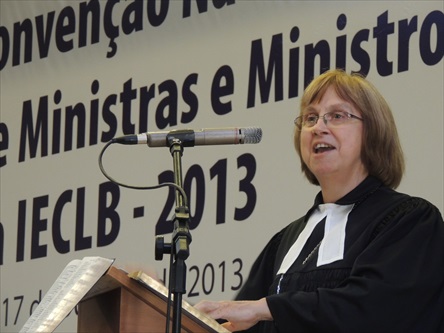 Pastora Silvia Beatrice Genz na Celebração de Abertura