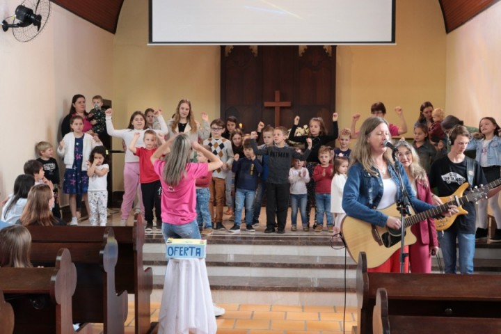 Culto de Instalação Pa Débora (1)