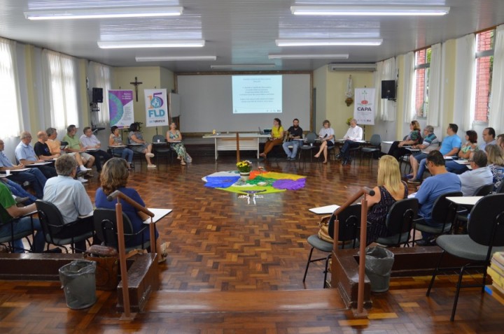 Foto Reunião Ampliada CAPA 1