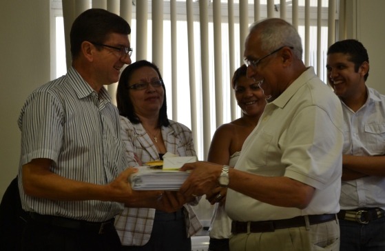 Pastor Armindo Klumb e Bispo Paulo Ayres Mattos