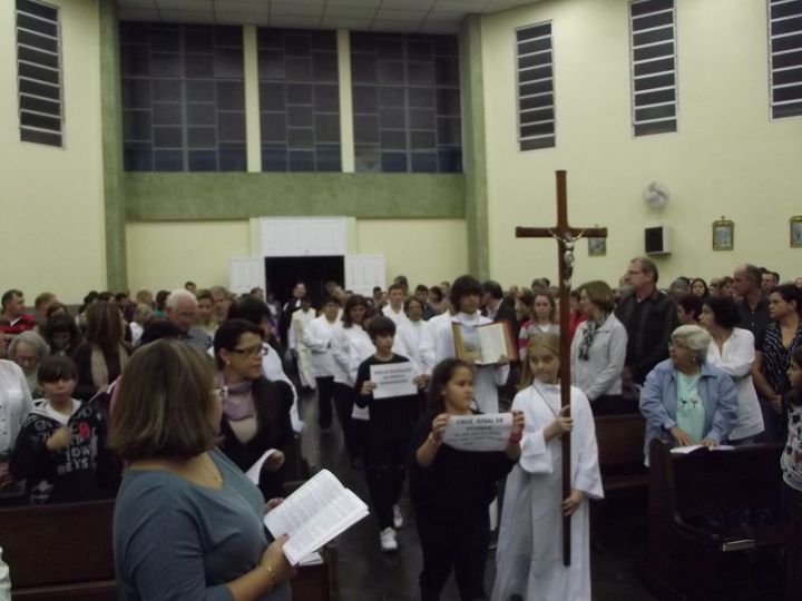 Procissão de entrada dos Ministros Religiosos