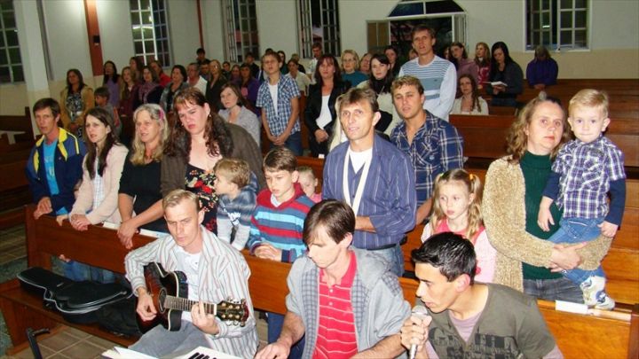 Celebração e Festa Junina