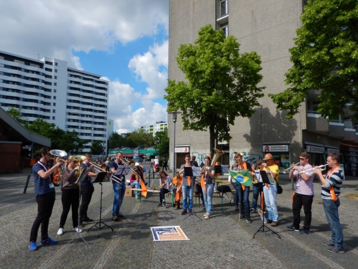 9. Em uma praça de Berlin