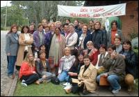 A indiana Priscilla Singh (centro) com as mulheres reunidas no Seminário do Cone-Sul