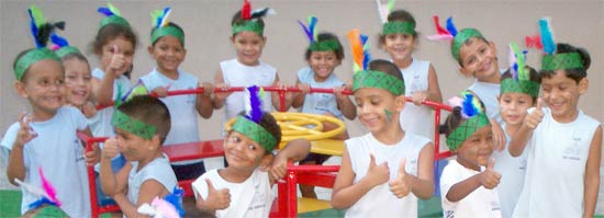 Crianças Creche Bom Samaritano - RJ