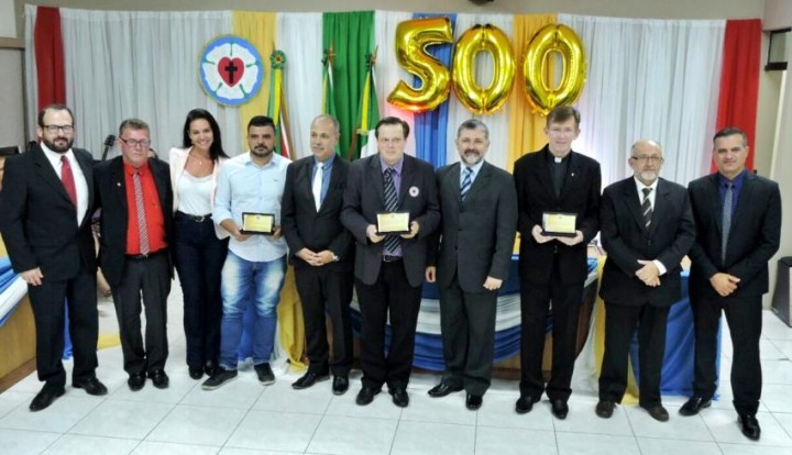 Câmara de Vereadores de Tramandaí/RS realiza homenagem aos 500 anos da Reforma Luterana