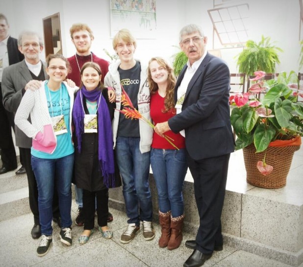 Nos dias 24 e 25 de maio ocorreu a 17° Assembleia Sinodal do Sínodo Norte Catarinense e lá estiverem presentes integrantes da Juventude Evangélica