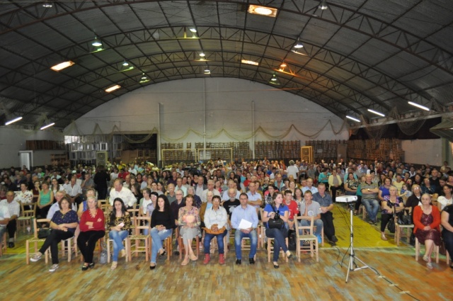 Encontro Sinodal da Igreja - Maravilha/SC (Foto: Nelcir DallAgnol/WH Comunicações