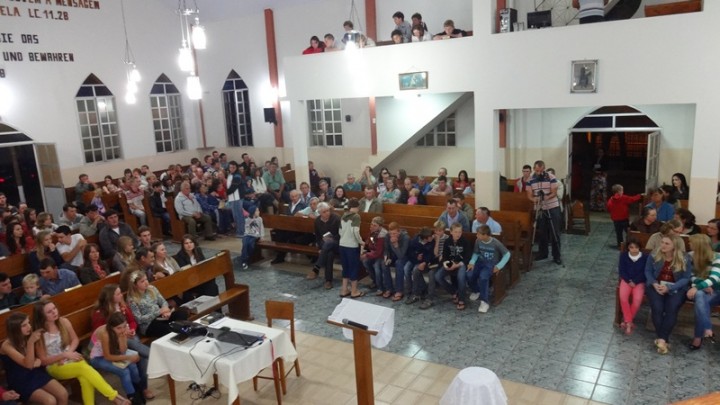 Culto com Santa Ceia na Comunidade de Belém