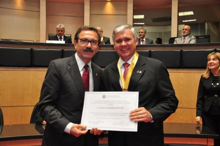 Deputado Venzon e P.Claudio Schefer