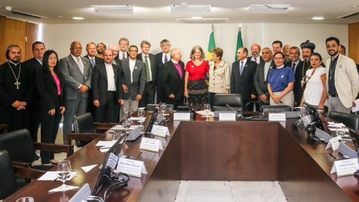 Dilma-recebe-cristãos-para-tratar-do-combate-à-zika