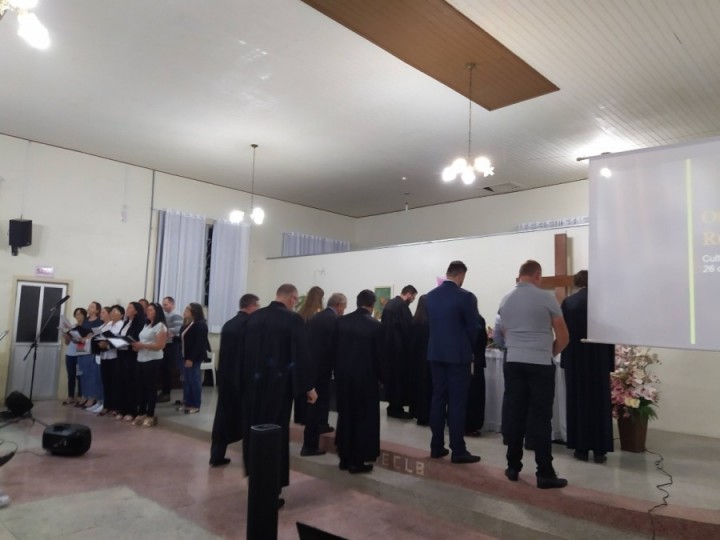 Culto de Ordenação Josiéli (1).