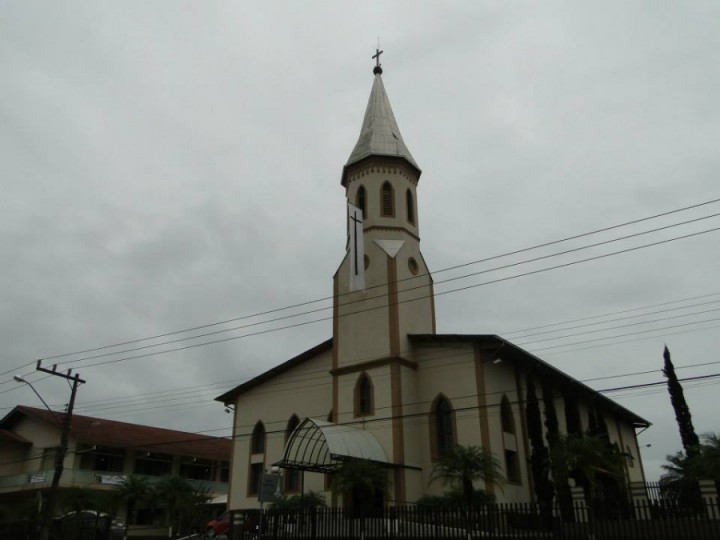 001-Comunidade Cristo Salvador em festa!