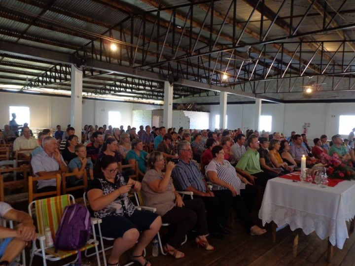 Dia da Igreja Ajuricaba