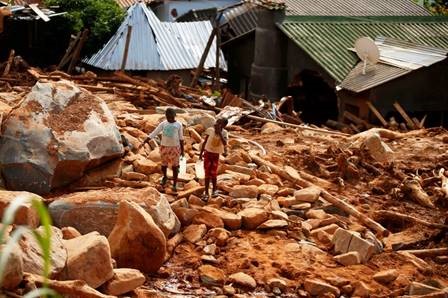 Solidariedade com o Povo de Moçambique