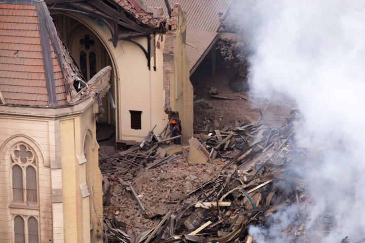 igreja luterana destruida