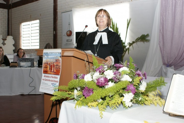 (Pregação com Pastora Silvia Beatrice Genz - Pastora 1ª Vice-Presidente da IECLB