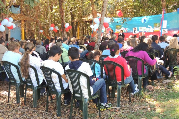 Culto campal durante o Piquenique Paroquial da Paróquia do Parecis/MT