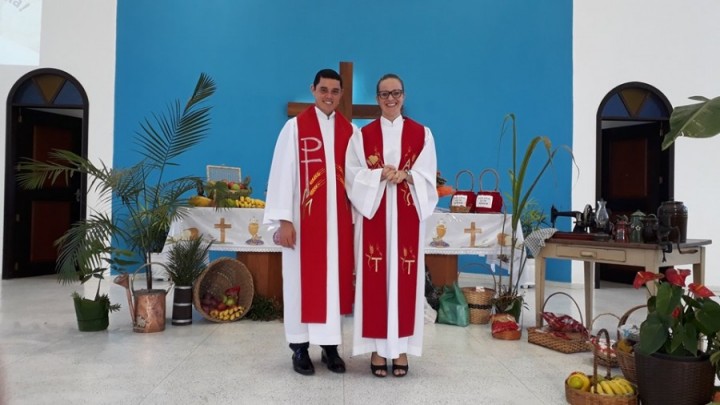 Pastor Renato e Pastora Gislaini