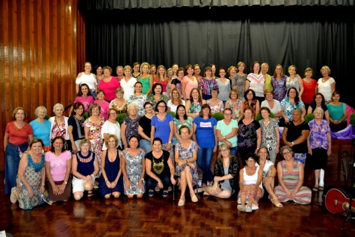 O Encontro contou com a presença de aproximadamente 100 mulheres  (Crédito: Renata Leal)