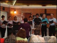 Grupo Madrigal Felicidade cantou no culto que marcou o inicio da Comunidade Consolação