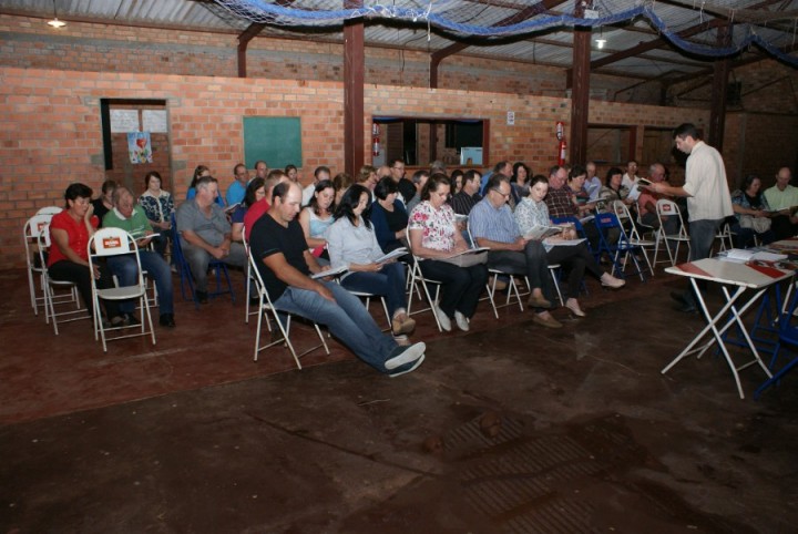 15º Encontro Paroquial de Casais - Comunidade Santos Vaz - Paróquia de Ernestina