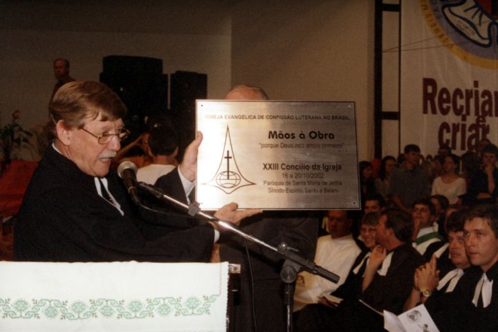 Entrega de placa - Concílio 2002 - Santa Maria de Jetibá - ES