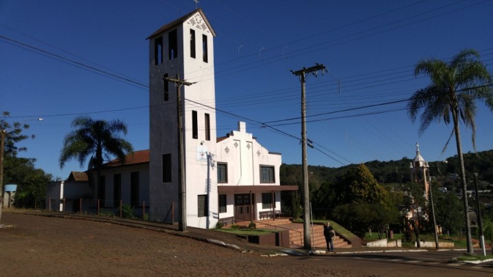 Templo da IECLB em Erval Seco