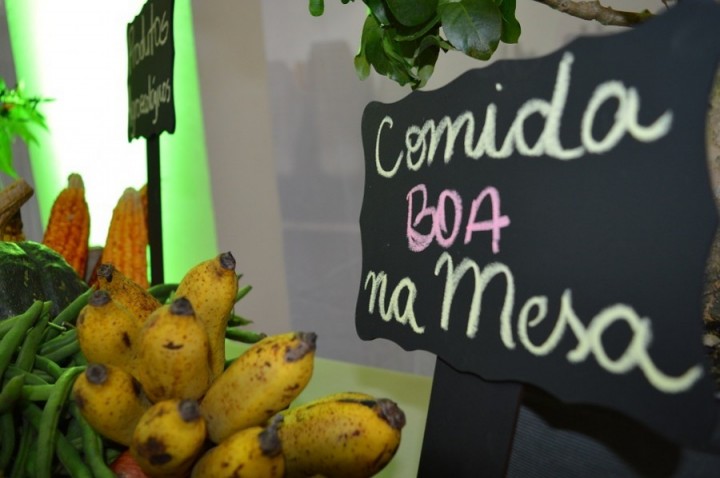 CAPA Comida boa na mesa