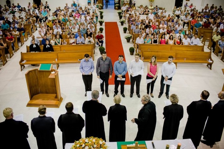 Culto de Ordenação ao Ministério Eclesiástico - Jaraguá do Sul/SC - Foto: Luis Weller