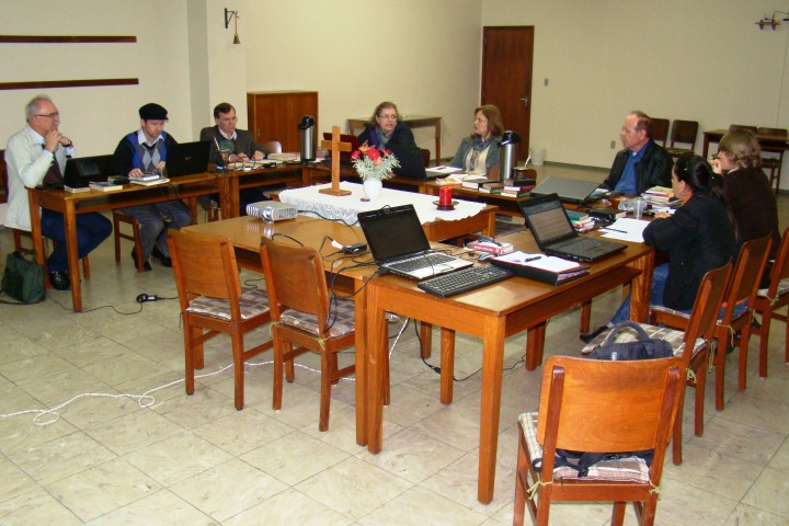 Reunião do Grupo Coordenador da Educação Cristã Contínua