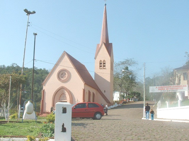 Igreja de Marcelino Ramos RS Sínodo Uruguai (1)