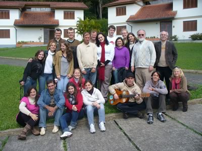 O grupo com o P. Presidente e o Pastor 1º Vice-Presidente da IECLB