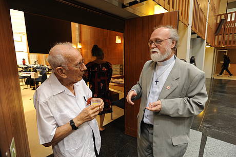 Reverendo Emílio Castro e Pastor Walter Altmann - Moderador do CMI - Foto de 2009