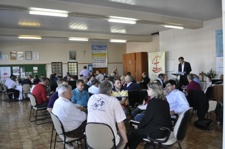 Encontro reuniu pastores e padres para discutir o ecumenismo