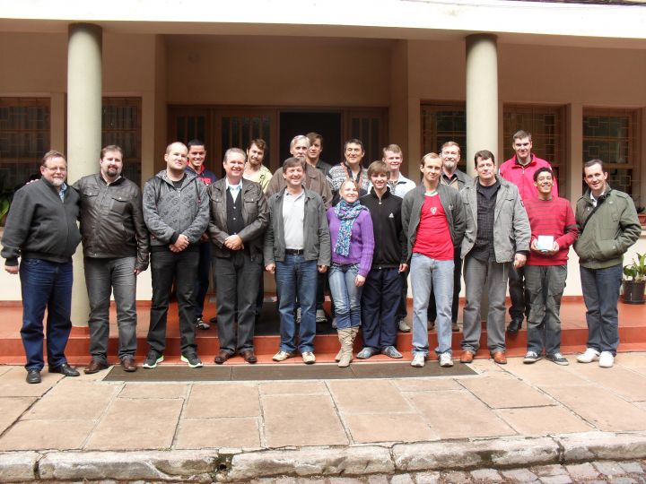 Pastores do Espírito Santo e Estudantes da EST - São Leopoldo/RS - 30/04/2012