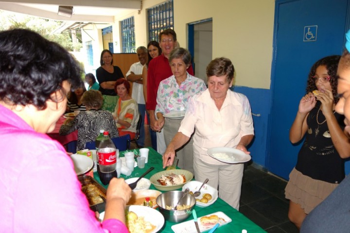 Almoço Comunitário após Assembleia 01/01/2015