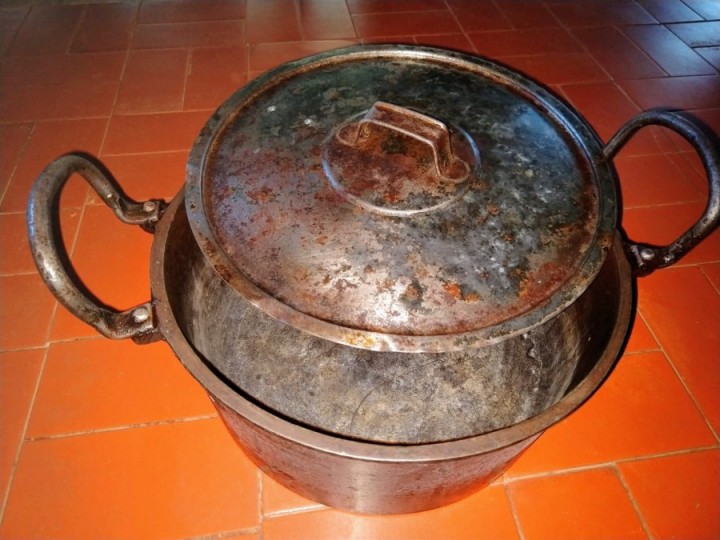 Panela de Ferro.