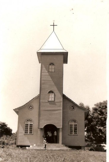 1º Templo - Águas do Verê