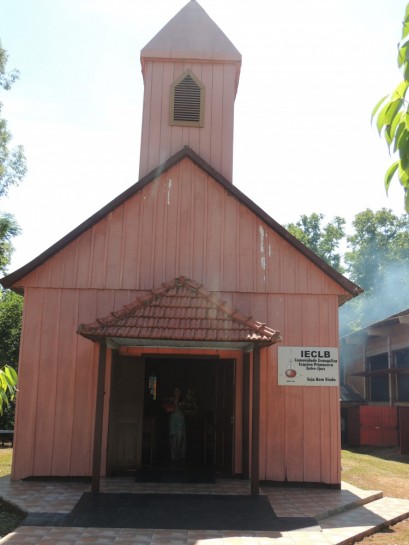 Templo da Comunidade de Esquina Primavera - Entre Ijuís RS - Dedicada no ano de 1953