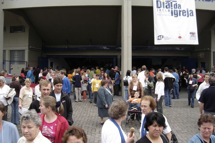 Caminhada - Dia da Igreja - Concílio 2004 - São Leopoldo - RS