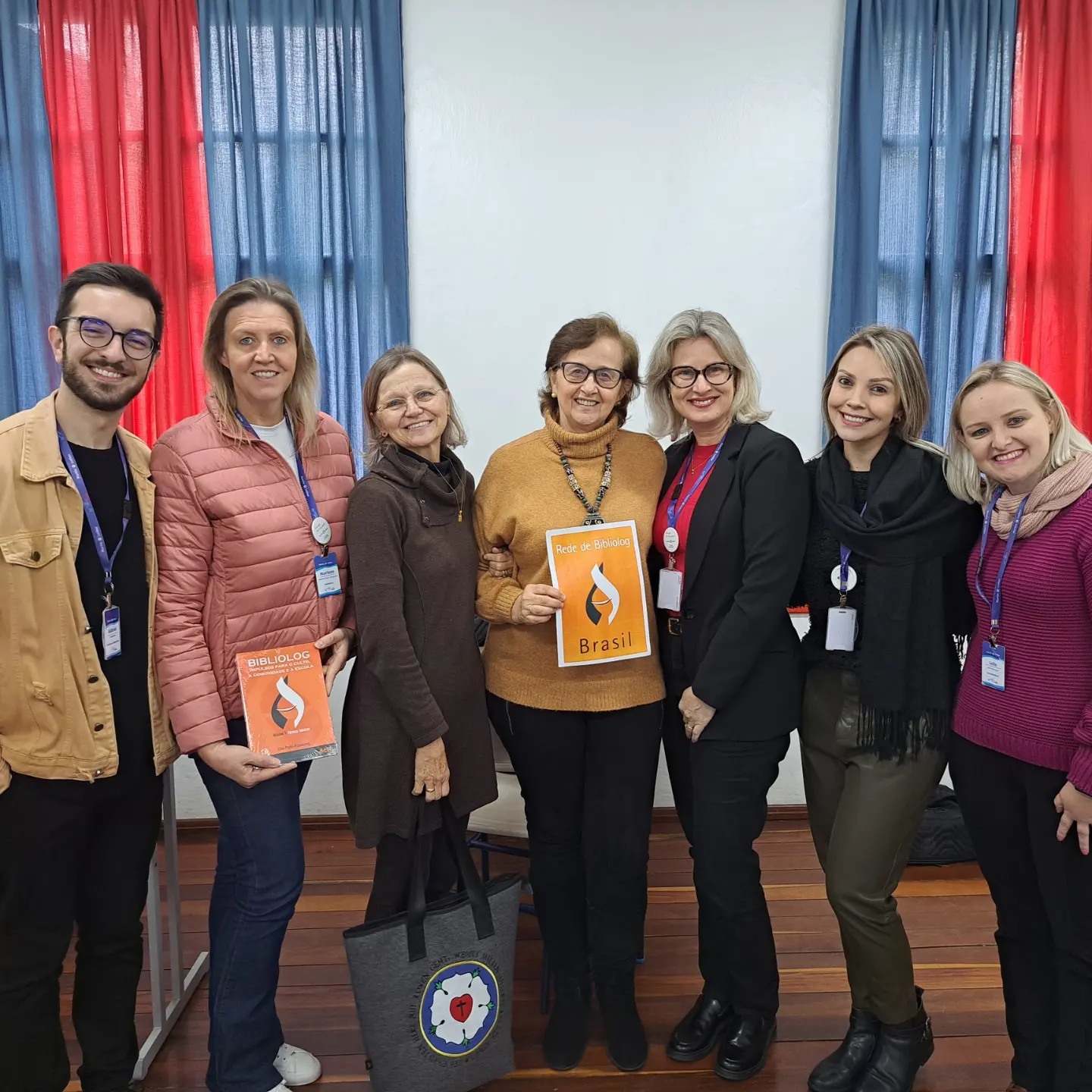 Bibliolog trabalha o acolhimento e a importância da escuta com equipe pedagógica do Colégio Martin Luther 5